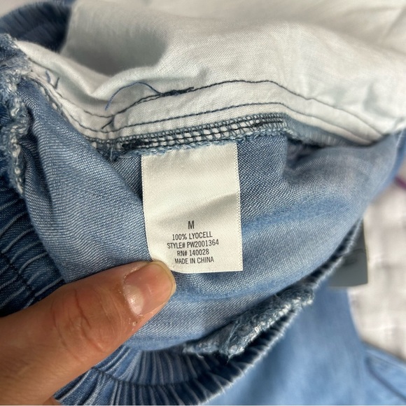 NWT Francesca’s blue rain wide leg elastic waist pull on pants sz M lyocell blue - Picture 10 of 11